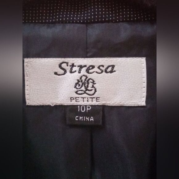 The Sak Women's Black Blazer with White Trim - Picture 4 of 4